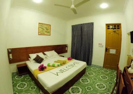 Adroit Beach Inn - 43