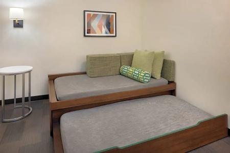 Holiday Inn, An Ihg - 136