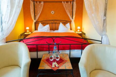 & Ferienwohnungen Bohlenblick - 50