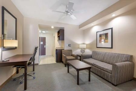 Best Western Plus Suites - 16