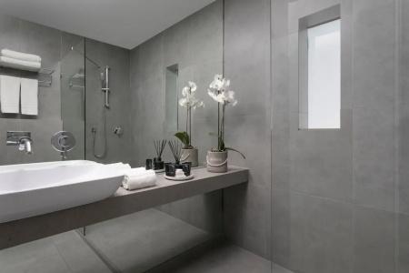 Sea Executive Suites - 19