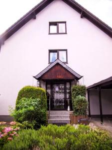 Zur Flora - 3