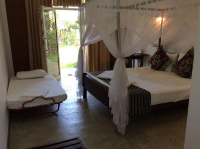 Sigiriya Rock Hide - 41