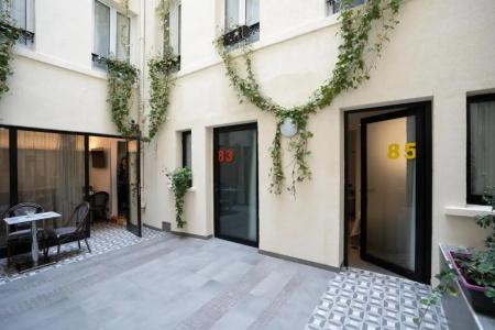 Hôtel Du Mont Dore Batignolles - 15