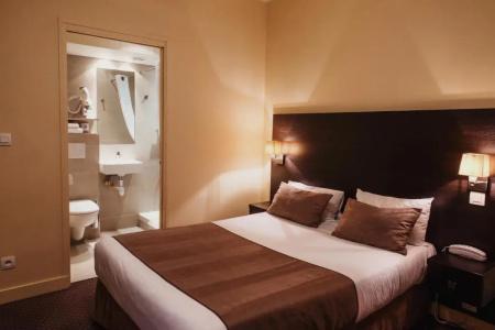 Astrid - 36