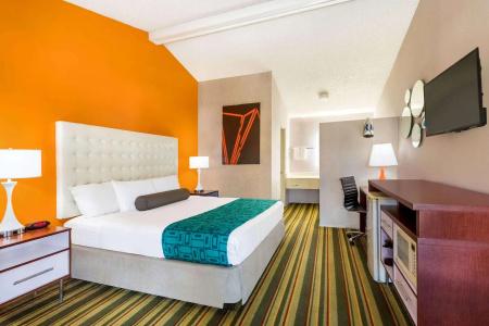 Howard Johnson by Wyndham Phoenix Airport/Downtown Area - 26