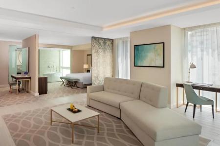 Dusit - 14