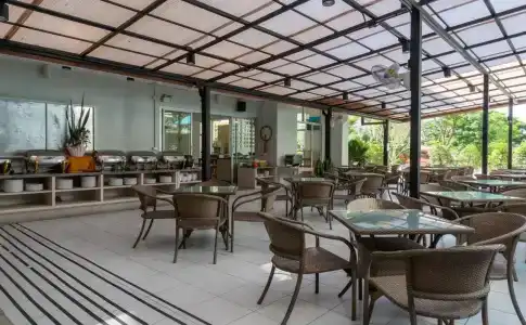 Recenta Suite Phuket Suanluang - 17