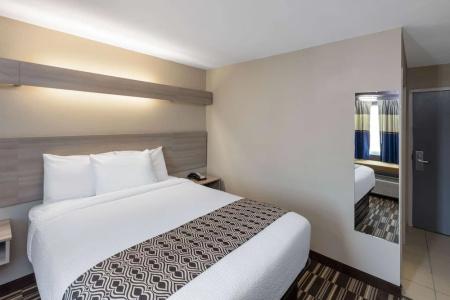 Microtel Inn and Suites by Wyndham / Shreveport - 32