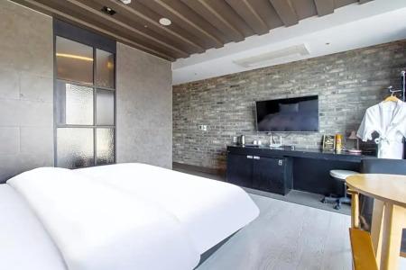 Brown Dot Incheon Songdo - 86