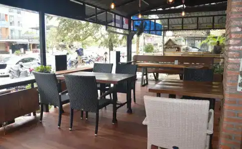 Living Room Guesthouse - 16