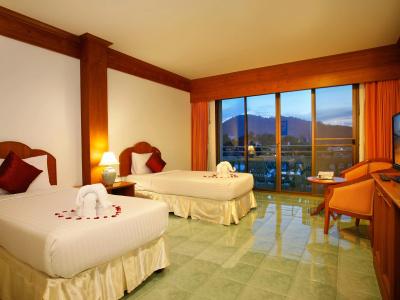 Jiraporn Hill Resort - 10