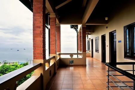 Beachfront - 40