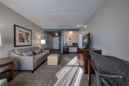 Hilton Garden Inn Southpoint - 77