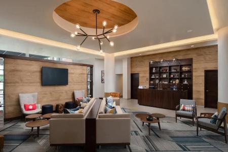 Four Points by Sheraton - 13