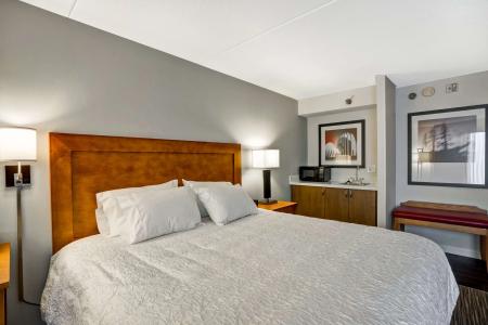 Hampton Inn-Naval Base - 2