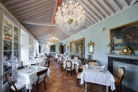 Hacienda de Abajo-Adults Only - 22