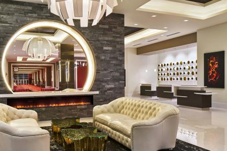The Davenport Grand, Autograph Collection - 23