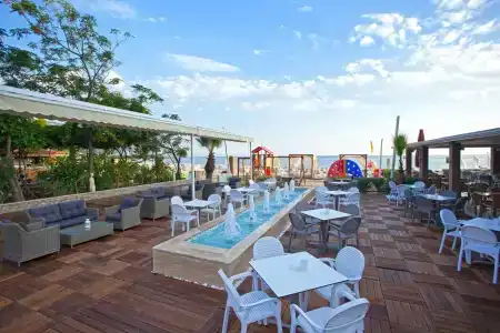 Xperia Saray Beach - 19