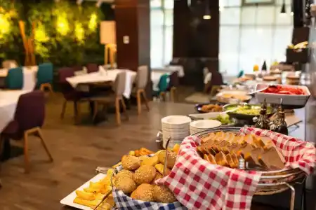 New City & Restaurant Niš - 10