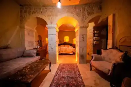 Serenus Cave Suites - 71