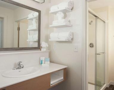 Hampton Inn & Suites by Hilton-Washington Rd - 34