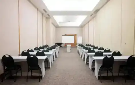 Plaza Barra First - 5