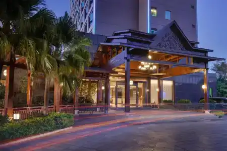 Empark Grand Kunming - 25