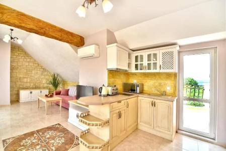 Sirena Palace Family - 78
