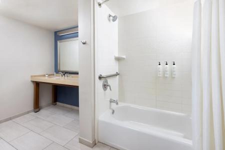 Fairfield Inn & Suites by Marriott at The Keys Collection - 50
