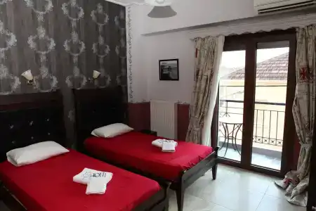 Toti Boutique Rooms - 30