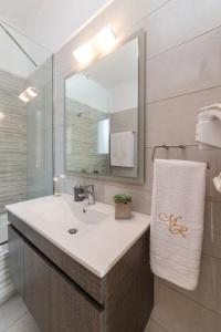 Mamfredas Luxury Resort - 83