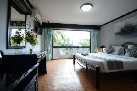 Nr Nanai Patong - 47