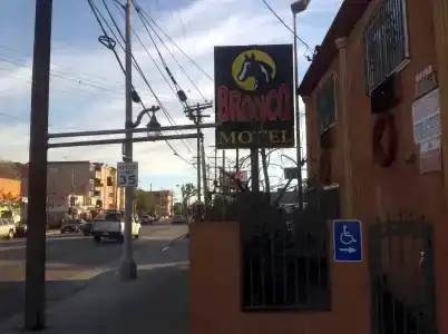 Bronco South Central - 7