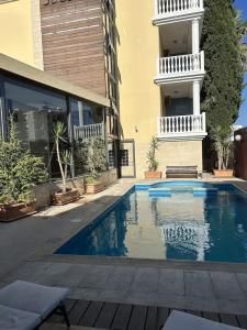 Saint Elena Boutique - 40