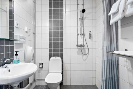 Tylebackl; Sure Collection by Best Western - 58