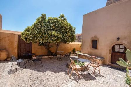 Goulas Traditional Guesthouse - 105