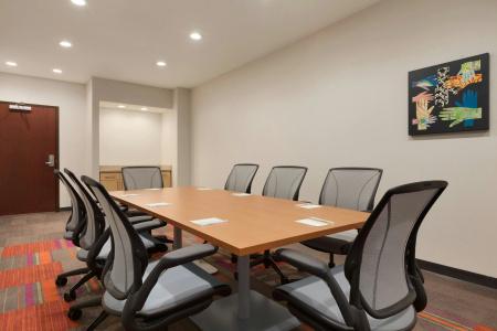Home2 Suites By Hilton Quail Springs - 8