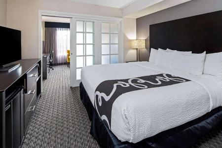 La Quinta by Wyndham Anaheim - 31