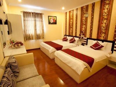 Linh Phuong 2 - 5