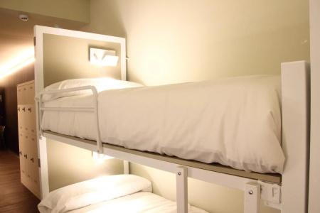 Poshtel - Premium - 37