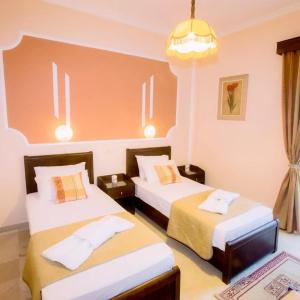 Sirena Beach - 33