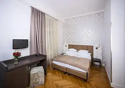 Deminka Palace - 4