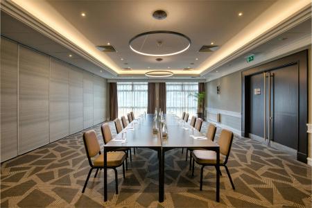 DoubleTree by Hilton London Ealing - 14