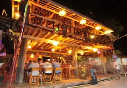 Phi Phi Anita Resort - Sha Certified - 24