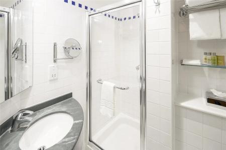 Hilton Garden Inn Bristol City Centre - 60