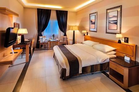 Ramada Qurum Beach - 24
