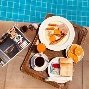 Riviera Resort - 9