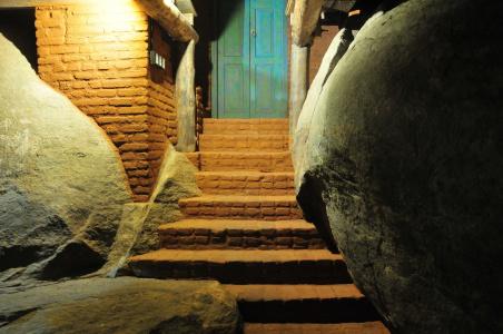 Back of Beyond - Dehigaha Ela - 5