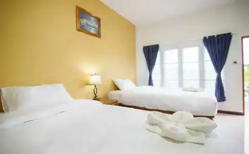 Lamphurai Riverside Resort and Spa - 2